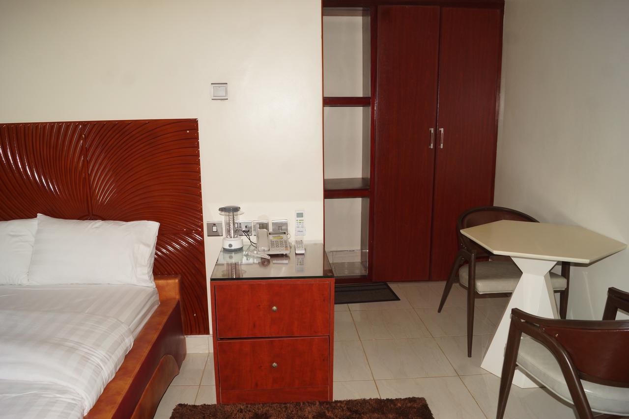 Hotel Ok Kampala Exterior photo